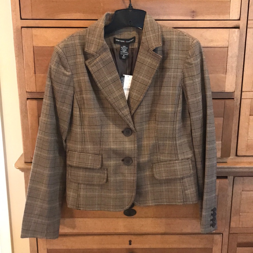 Women’s Suit Coat